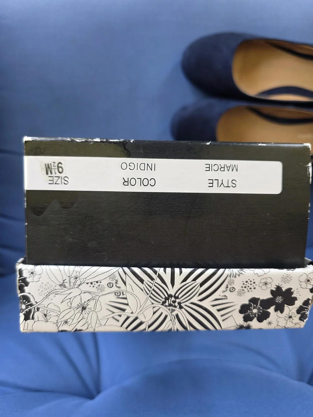 CL by Laundry Navy Suede Wedge Heels New In Box. Size 9.5 Office Chic Comfycore